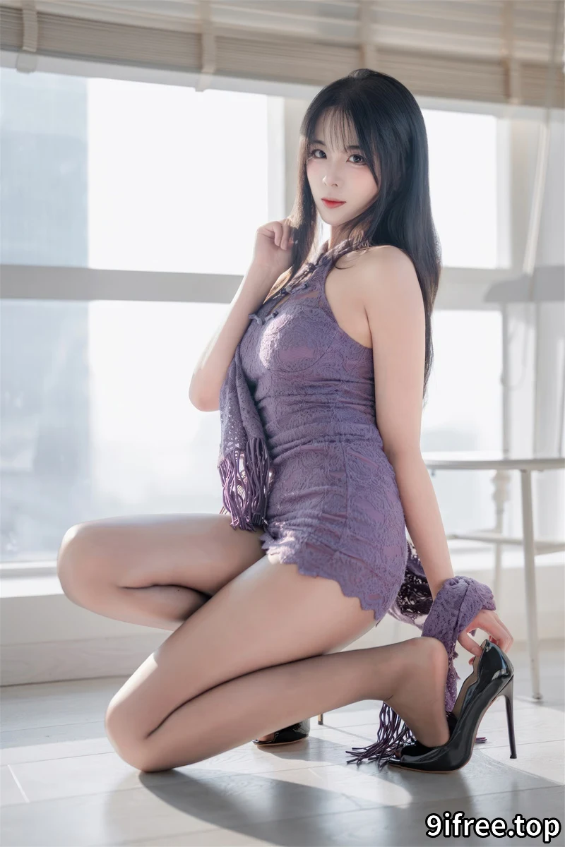 轩萧学姐-紫色旗袍黑丝 [66P+1V-606MB]-就爱免费