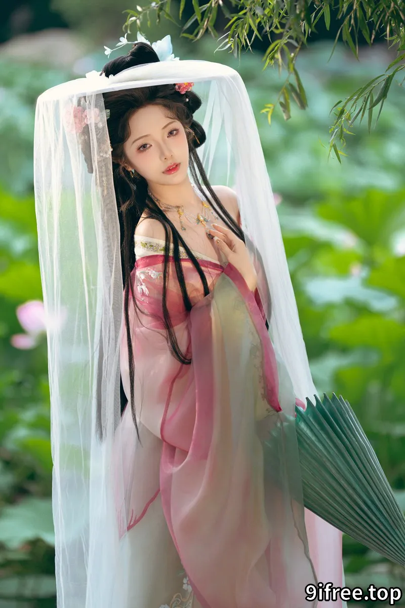 雯妹不讲道理-2025年中秋节特辑-古风汉服 [20P-161MB]-就爱免费