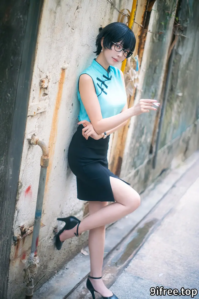 ElyEE子-2025年10月订阅 Reiko Kujirai 鯨井令子 [50P+1V-173MB] - 就爱免费-就爱免费