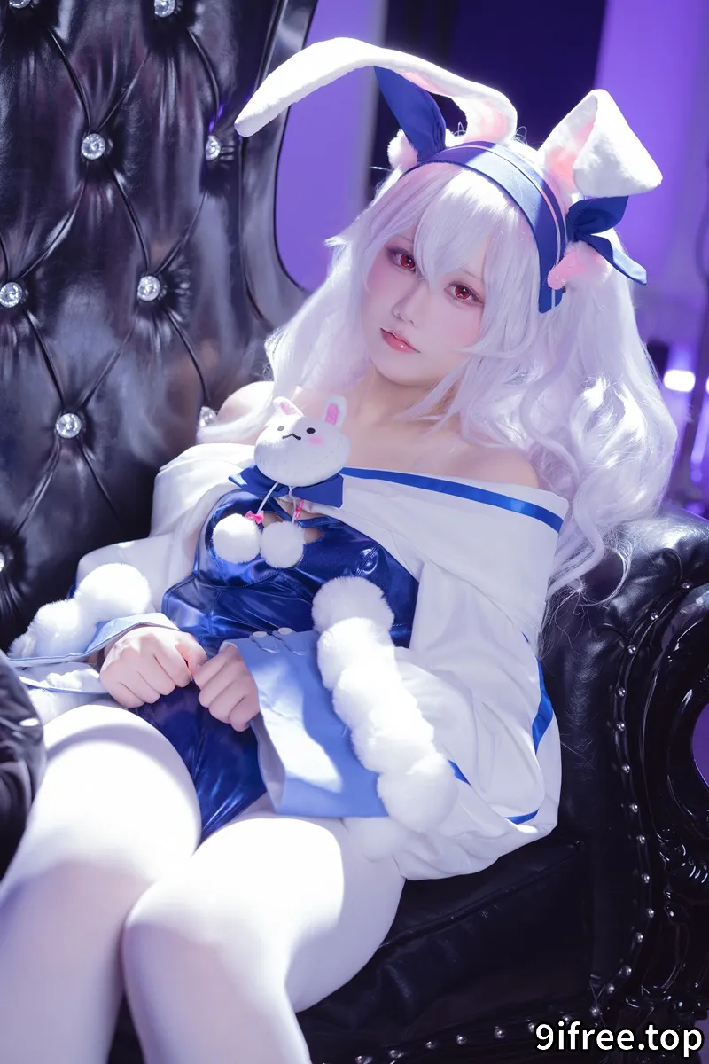 lunananya-碧蓝航线-拉菲兔女郎 [24P-139MB]-就爱免费