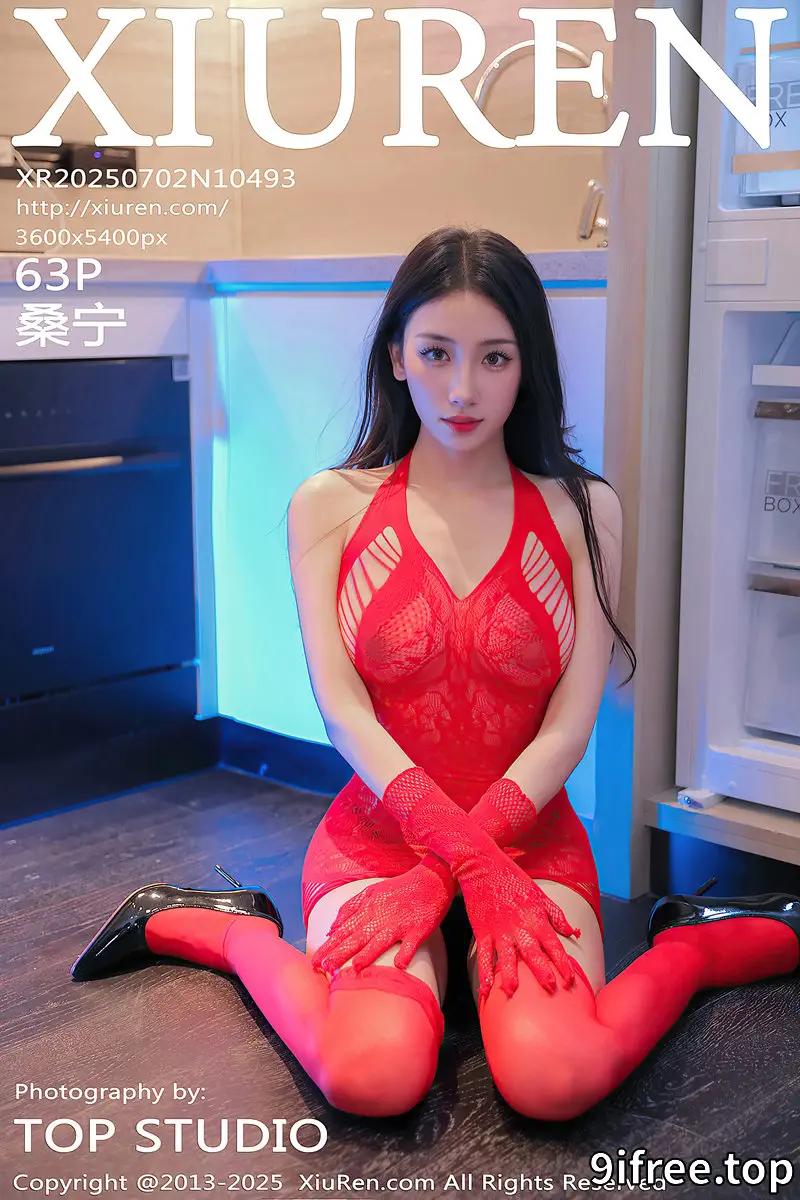 [XiuRen秀人网] NO.10493 模特桑宁性感红色情趣缕空服饰配红色丝袜秀曼妙身姿诱惑写真 - 就爱免费-就爱免费