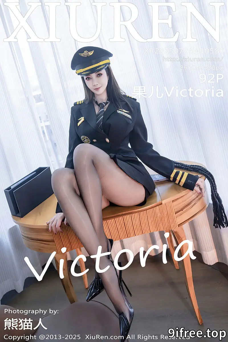 [XiuRen秀人网] NO.10580 御姐果儿Victoria性感黑色情趣内衣配超薄黑丝秀惹火身材诱惑写真 - 就爱免费-就爱免费