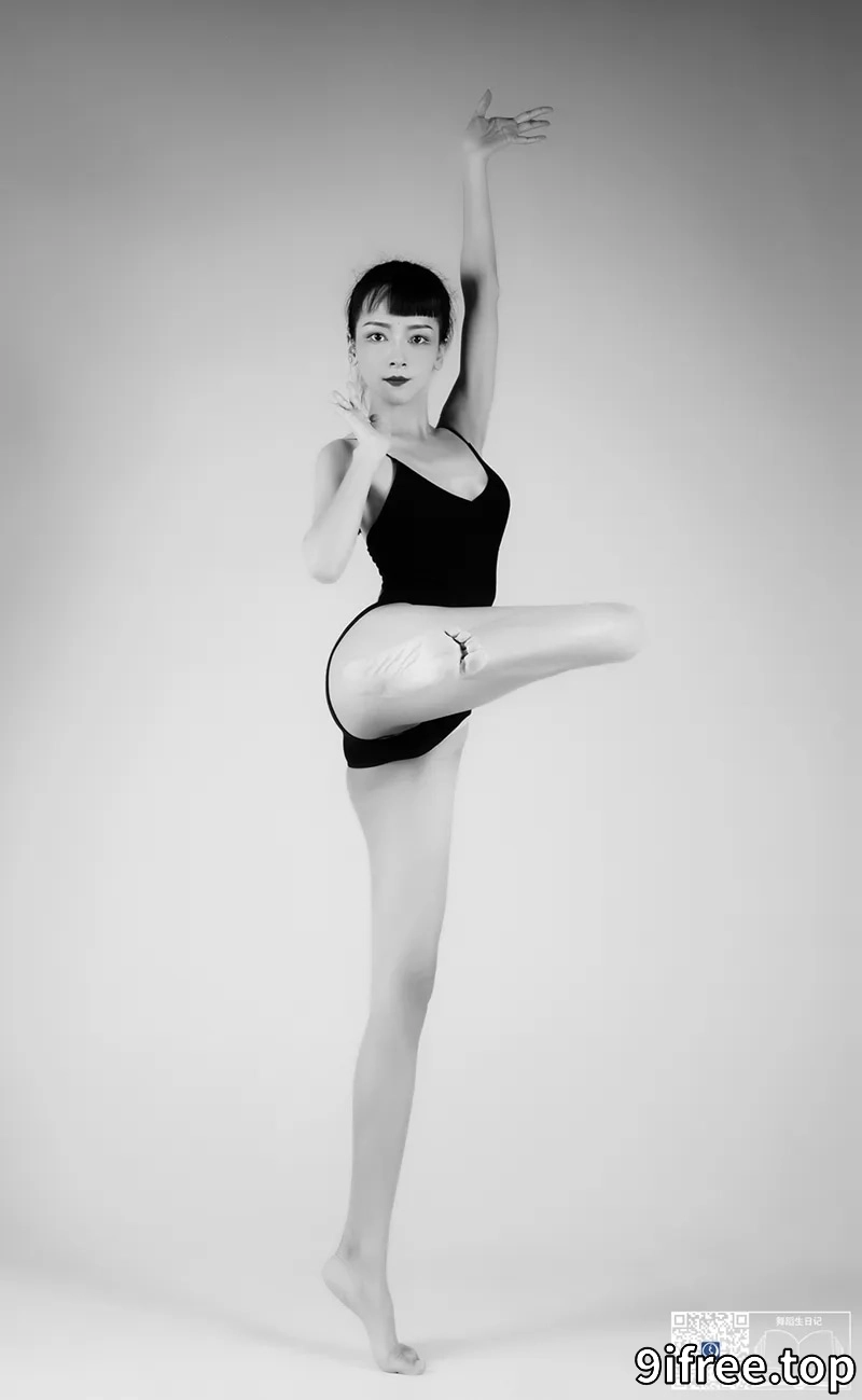 GALLI嘉丽 舞蹈生日记 2021.02.06 NO.026 高洋 [29P-16MB]-就爱免费