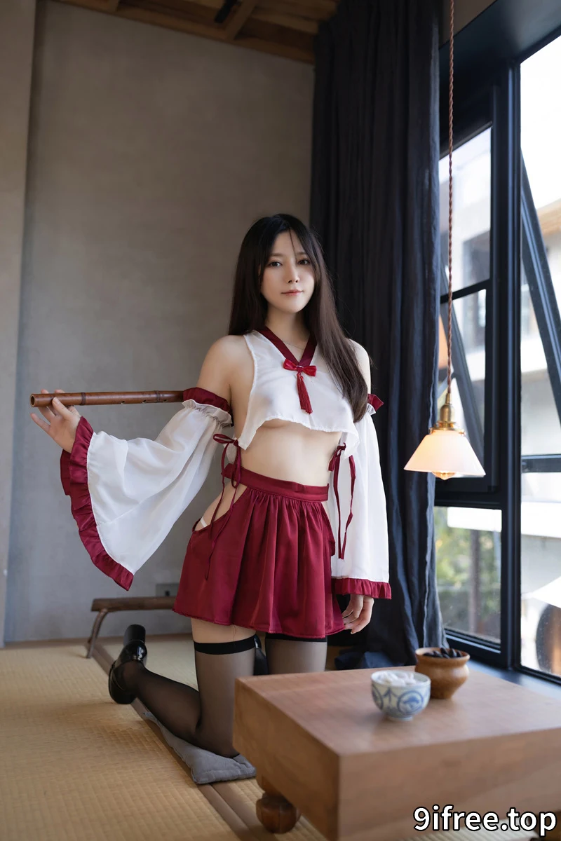 秀人网模特 鱼子酱-竹子巫 [120P-1.53GB]-就爱免费