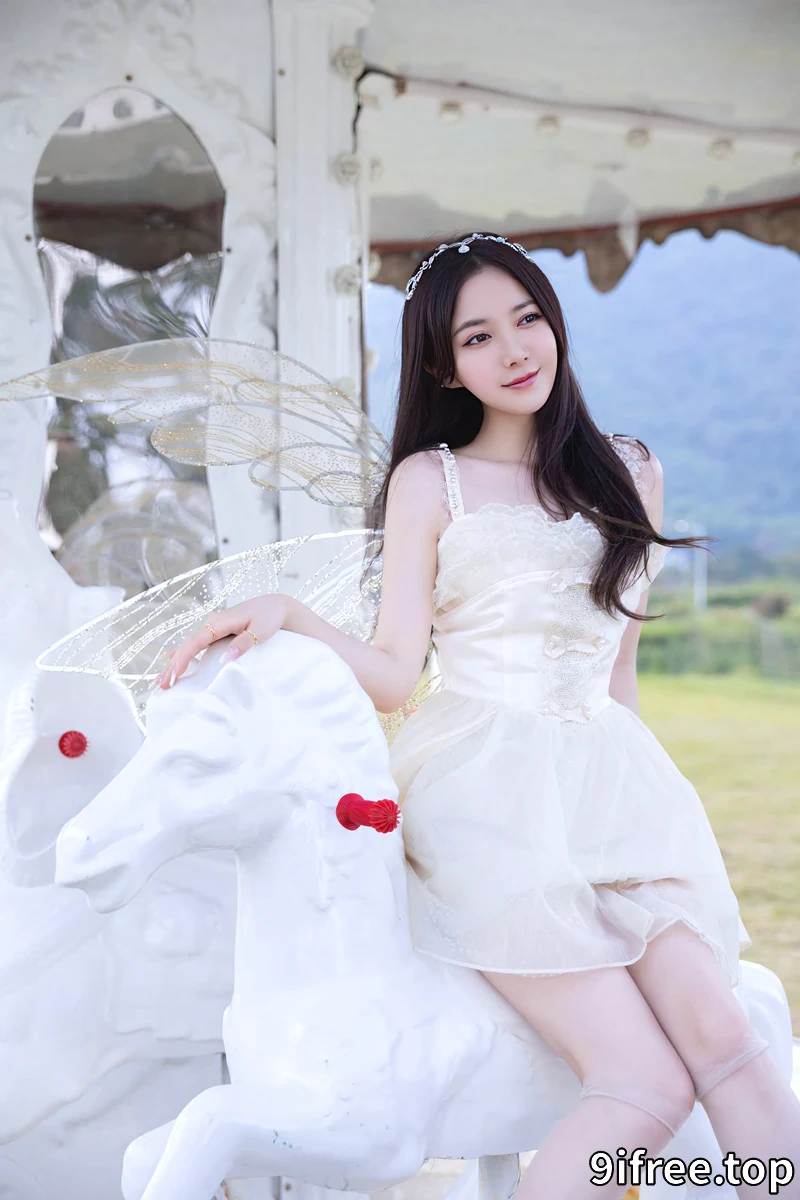 秀人网模特 鱼子酱-遗失的羽翼 [125P-1.70GB]-就爱免费