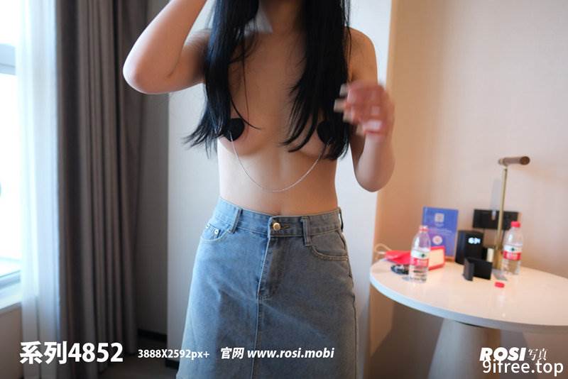 [ROSI写真] 2025.03.18 NO.4852 [60+1P-107MB]