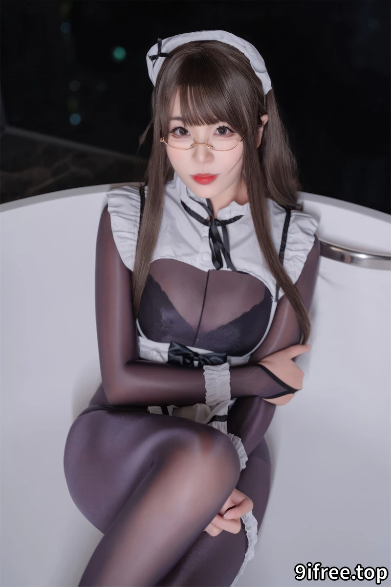 轩萧学姐 连体丝女仆 [95P+1V-1.23GB]