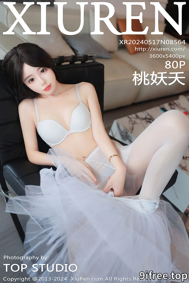 [XiuRen秀人网] No.8564 模特桃妖夭性感白色芭蕾连体衣配白丝裤袜秀曼妙身姿诱惑写真